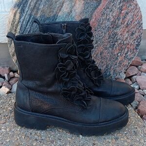 Kennel & Schmenger black leather floral applique boots women's 8.5
